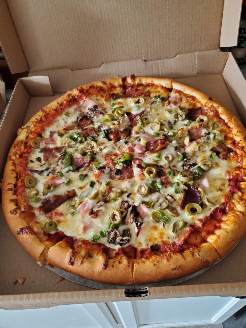 Marty's Pizza & Grill